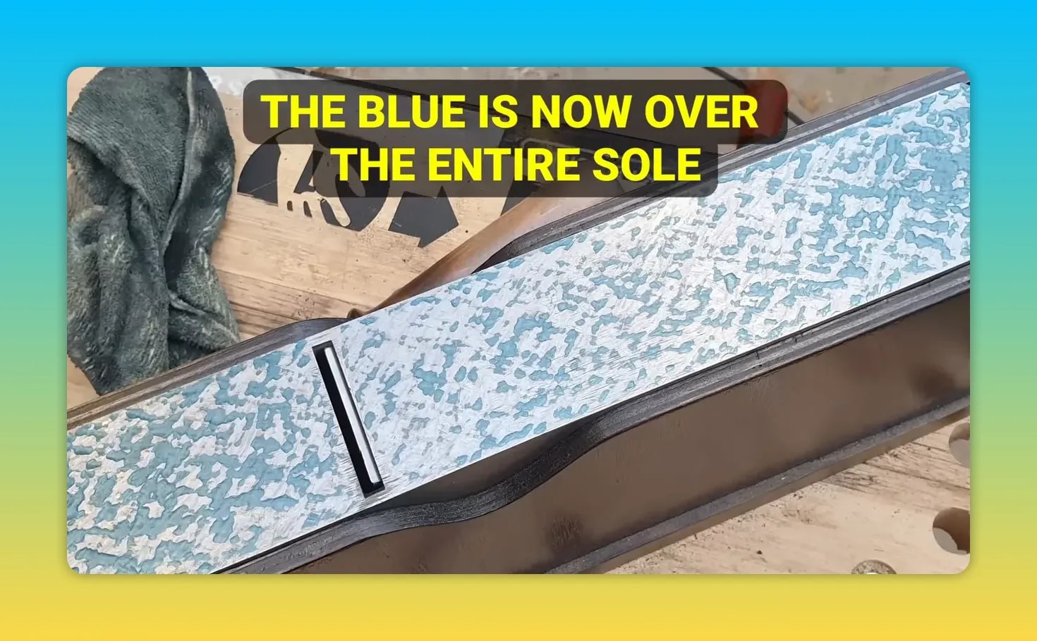 Close view of the plane sole covered by an even blue contact pattern